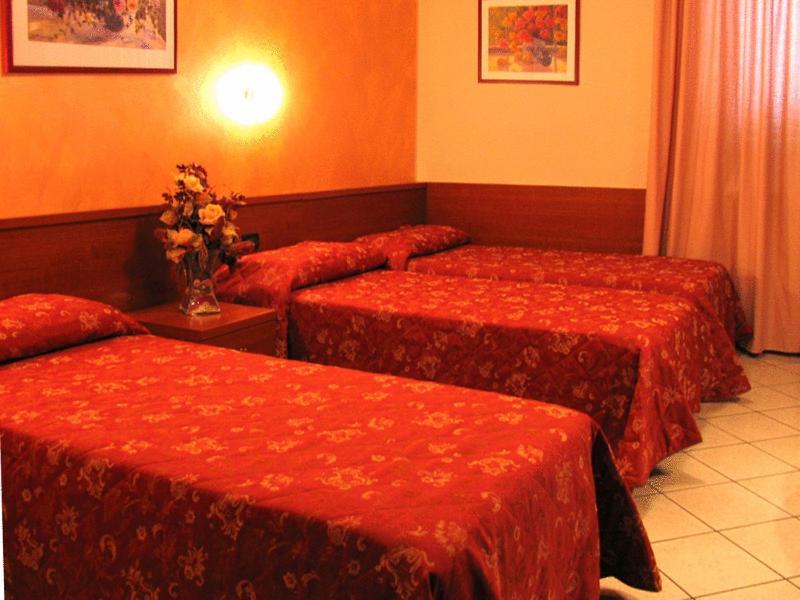 Hotel Stazione Livorno Eksteriør bilde