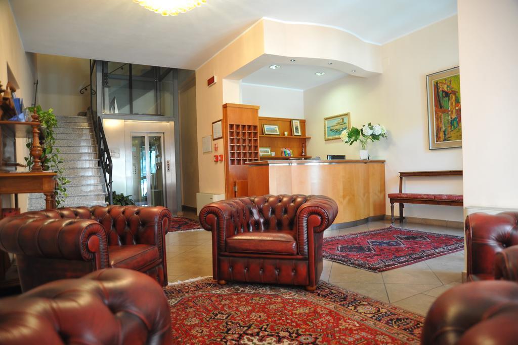 Hotel Stazione Livorno Eksteriør bilde