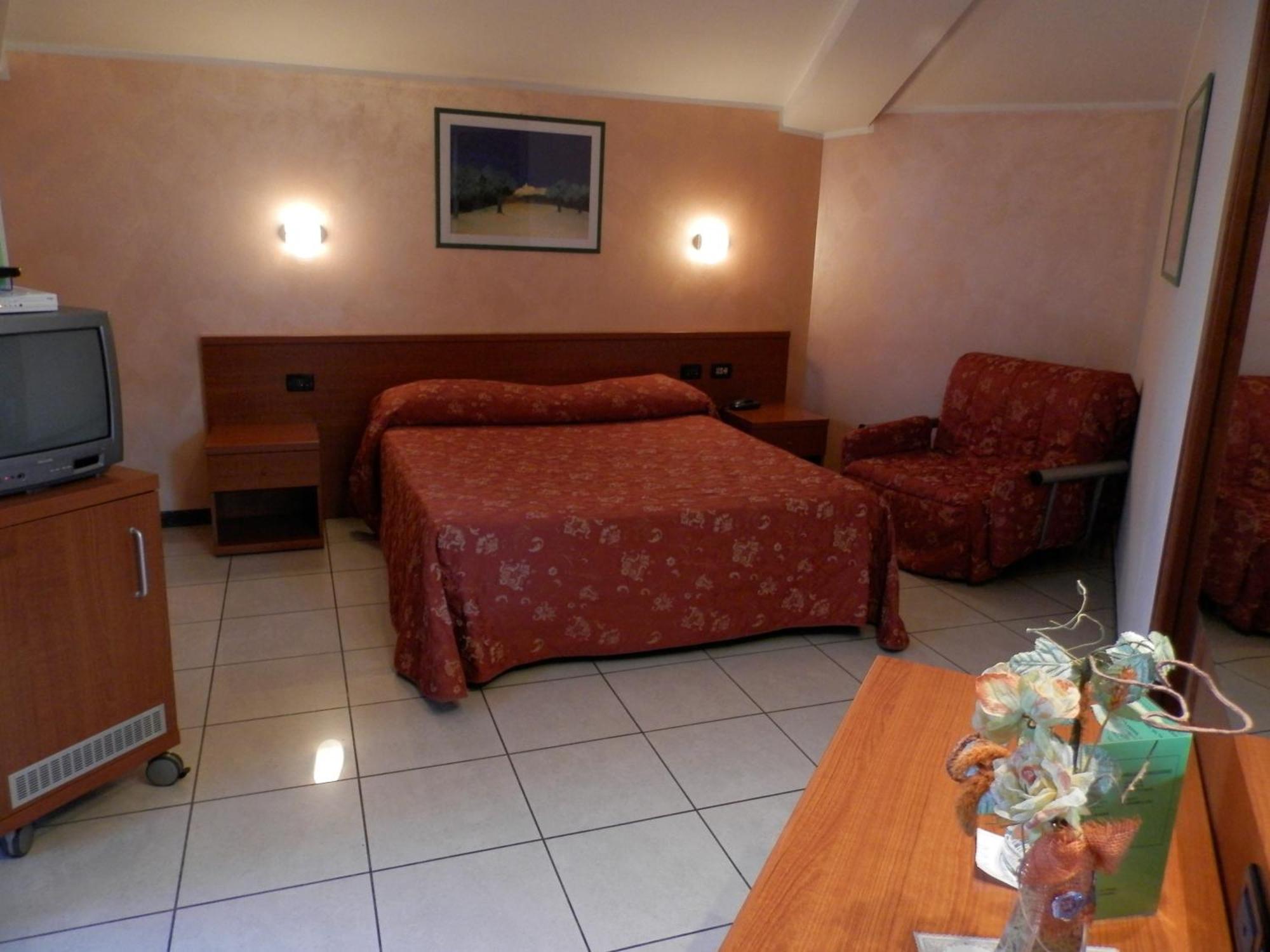 Hotel Stazione Livorno Eksteriør bilde