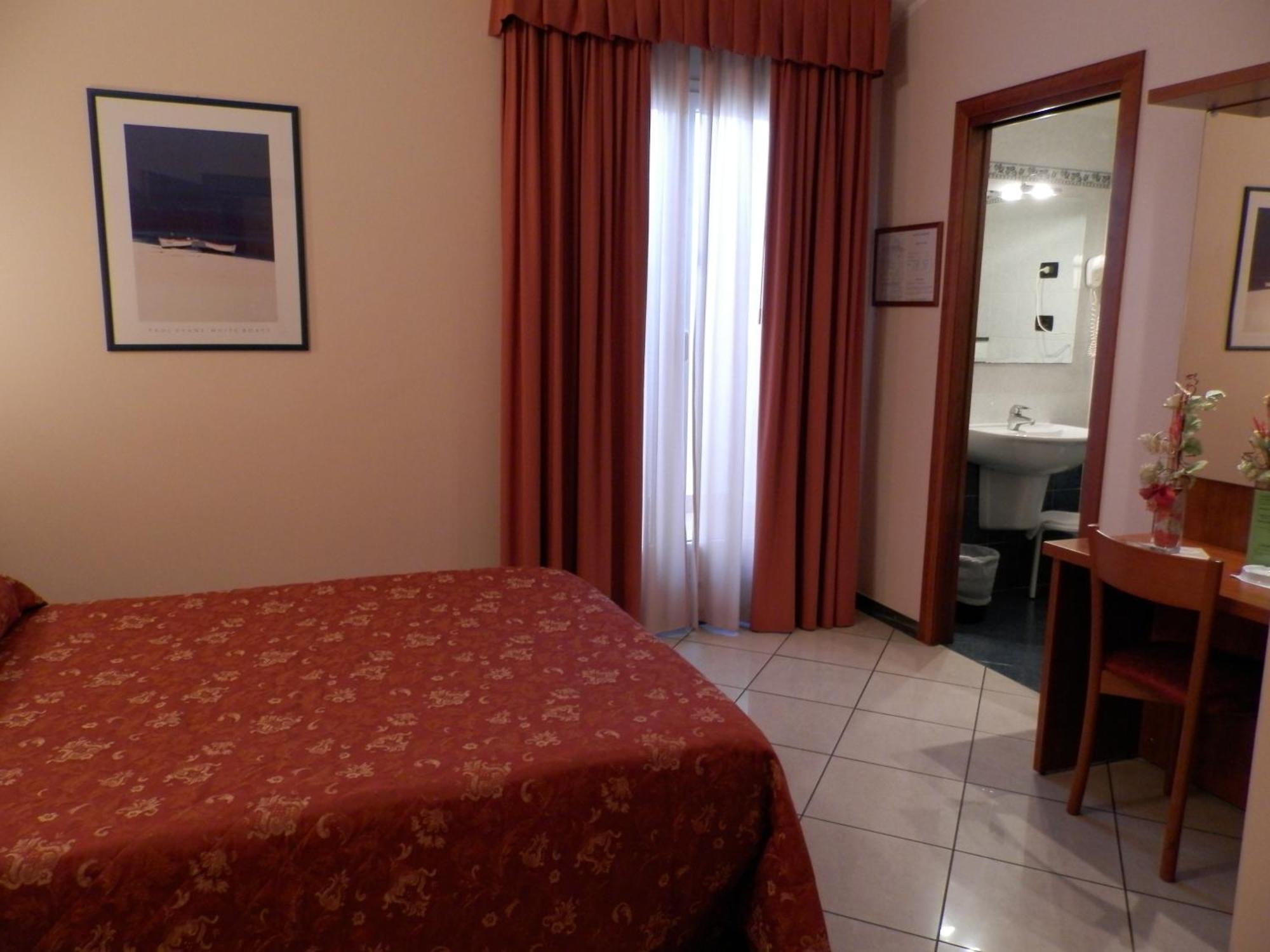 Hotel Stazione Livorno Eksteriør bilde